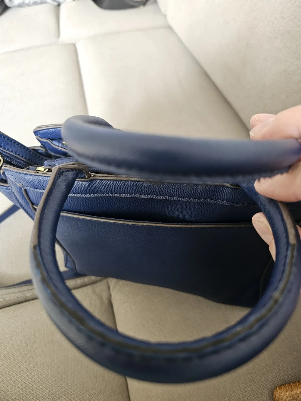 Liz Claiborne Mini Tuxedo Tote Bag in navy blue